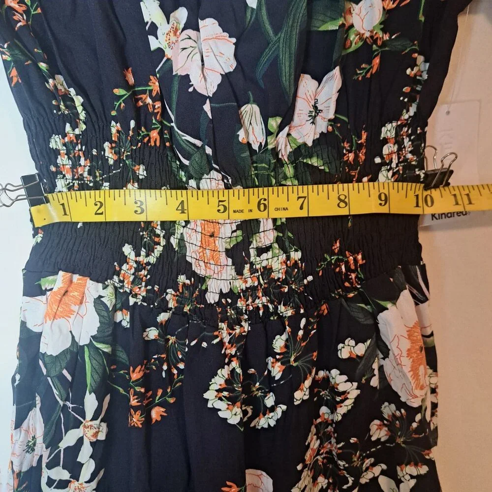 Kindred Anthropologie Jumpsuit Size Medium Black Floral Smocked‎ Wide Leg NEW